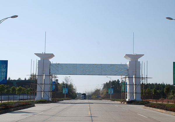 對設(shè)計師設(shè)計的方案不滿意，怎么解決？